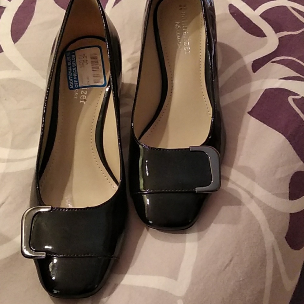 Naturalizer shoes
